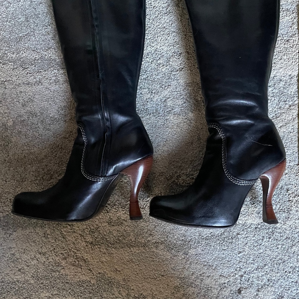 John Fluevog Attentions Gaga Black leather OTK Boots 7.5 EUC